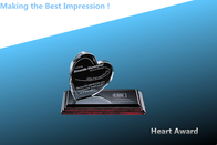 China crystal heart award/glass heart with black base awards/blank crystal heart award with base company